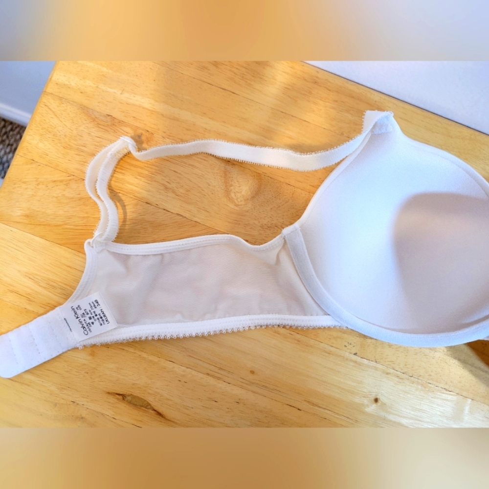 Calvin Klein White Women's Bra - Picture 6 of 10